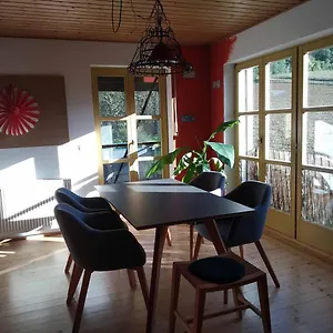 Susanne&georg Guth Apartment
